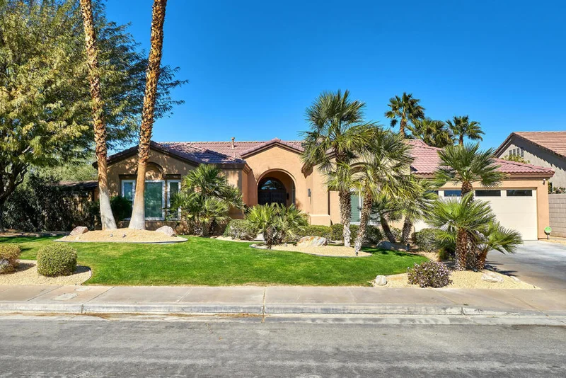 1020 Via San Dimas, Palm Springs, CA 92262