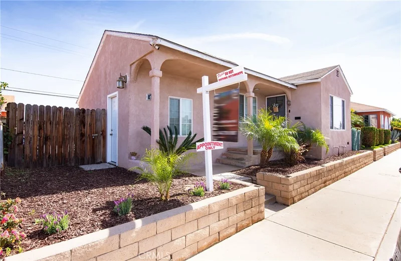 4518 Paramount, Pico Rivera, CA 90660