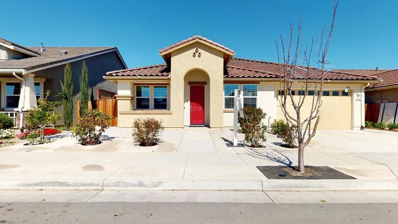 1254 Steinbeck, Hollister, CA 95023