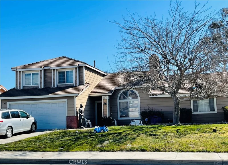 2253 Forest, Rialto, CA 92377