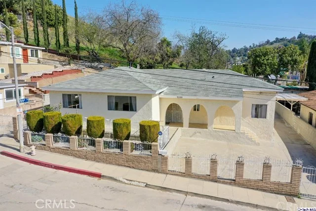 2530 Commodore, Los Angeles, CA 90032