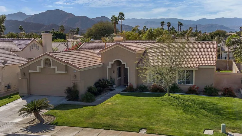 45185 Desert Air, La Quinta, CA 92253