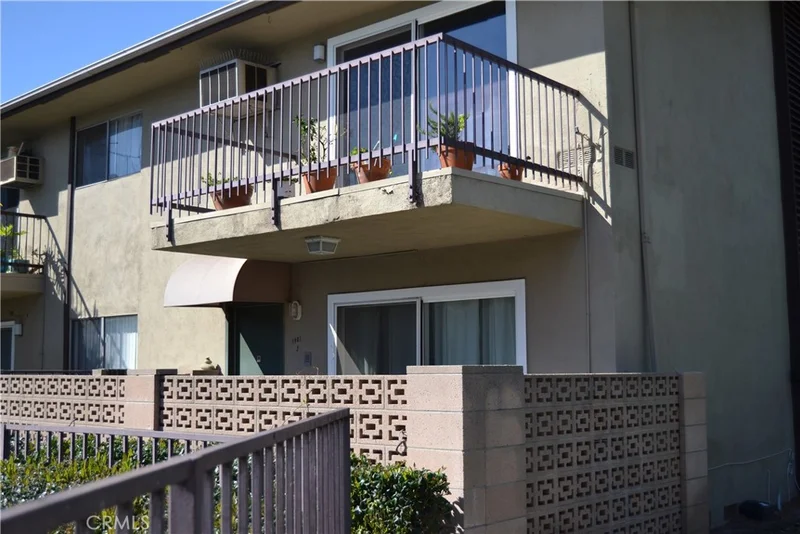 1901 Greenleaf #J, Anaheim, CA 92801