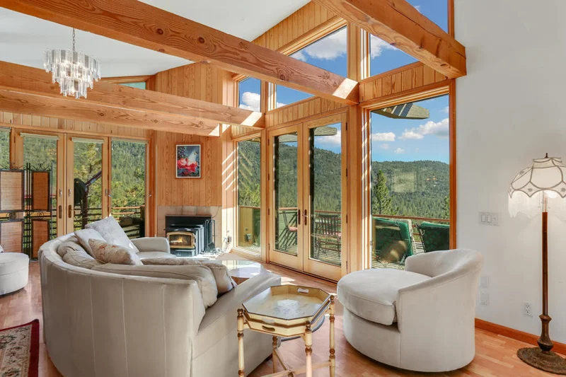 54710 Falling Leaf, Idyllwild, CA 92549