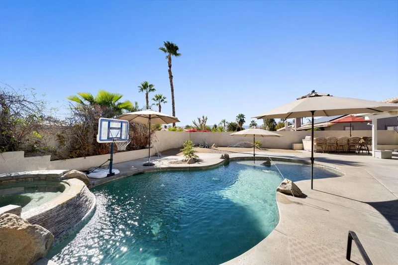 78735 Villeta, La Quinta, CA 92253