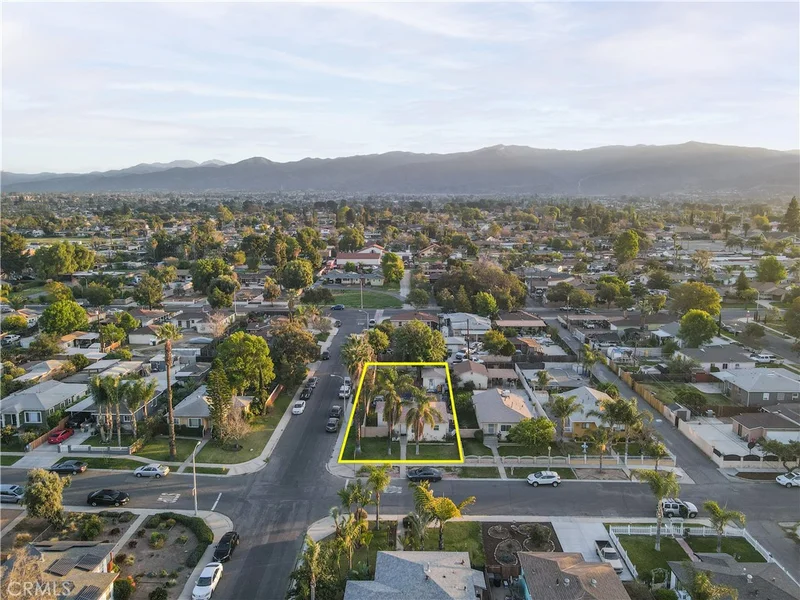 1002 9th, Corona, CA 92882