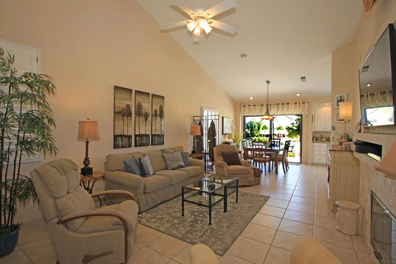41947 Preston, Palm Desert, CA 92211