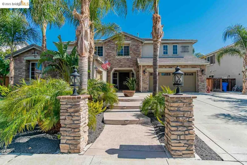 2296 Star Lilly St, Brentwood, CA 94513