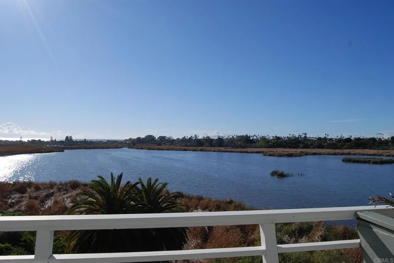 2525 Jefferson St #Apt#L, Carlsbad, CA 92008