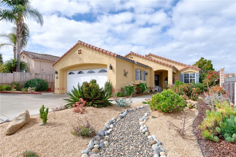 1150 Rose Court, Grover Beach, CA 93433