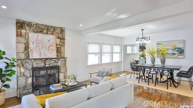 5435 7th, Hyde Park, CA 90043