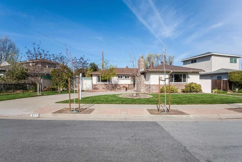 857 Peach, Sunnyvale, CA 94087