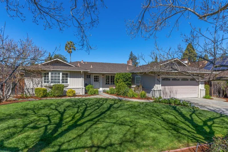 1850 Dalehurst, Los Altos, CA 94024
