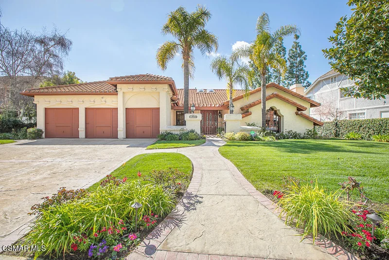 29330 Cambridge, Agoura Hills, CA 91301
