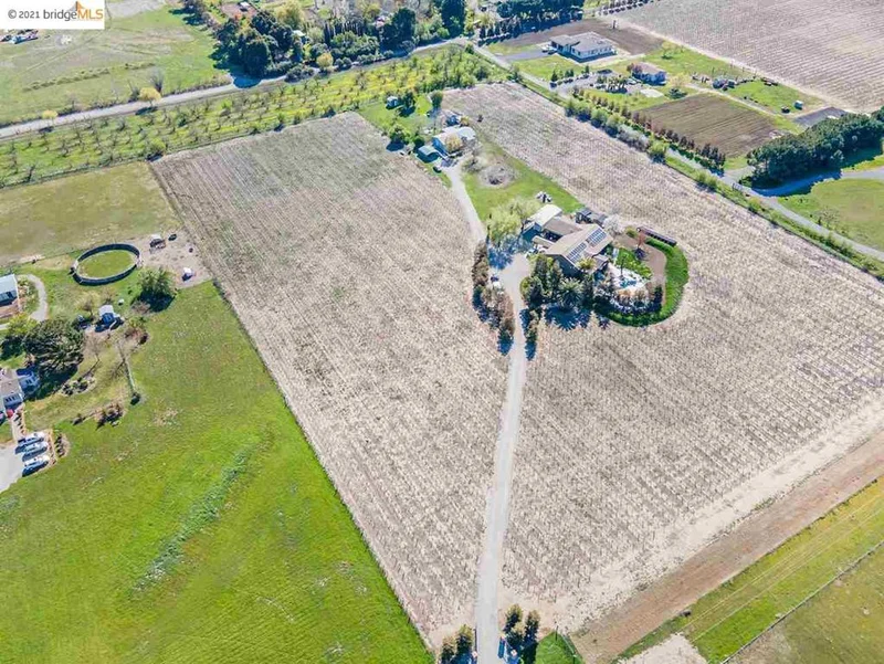 520 Hotchkiss St, Brentwood, CA 94513