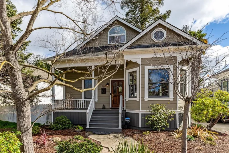 1229 Stanford, Palo Alto, CA 94306