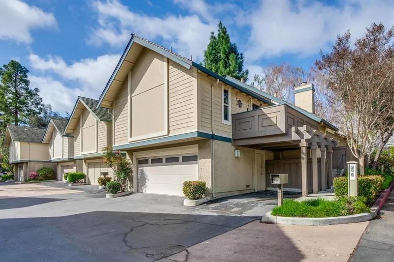 10113 Senate, Cupertino, CA 95014