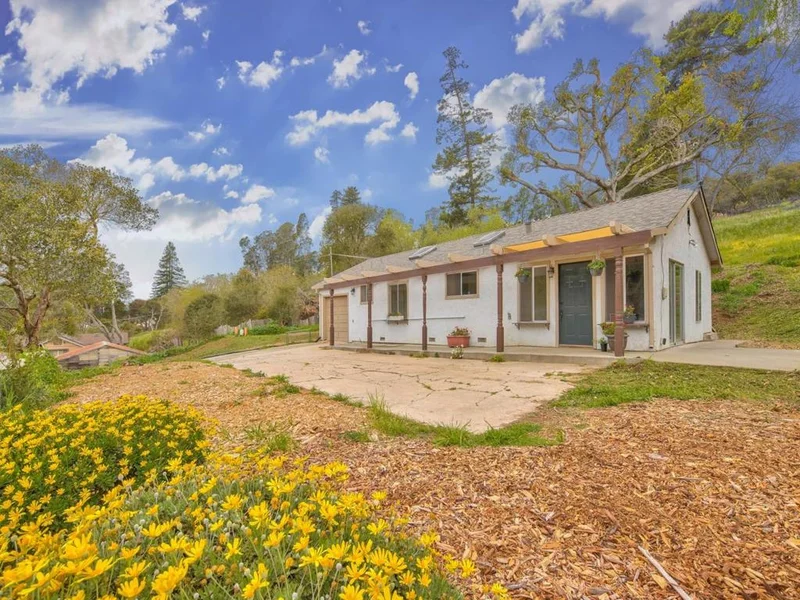 18485 Vierra Canyon, Salinas, CA 93907