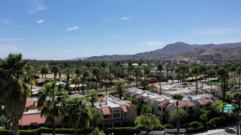 2700 Golf Club #17, Palm Springs, CA 92264