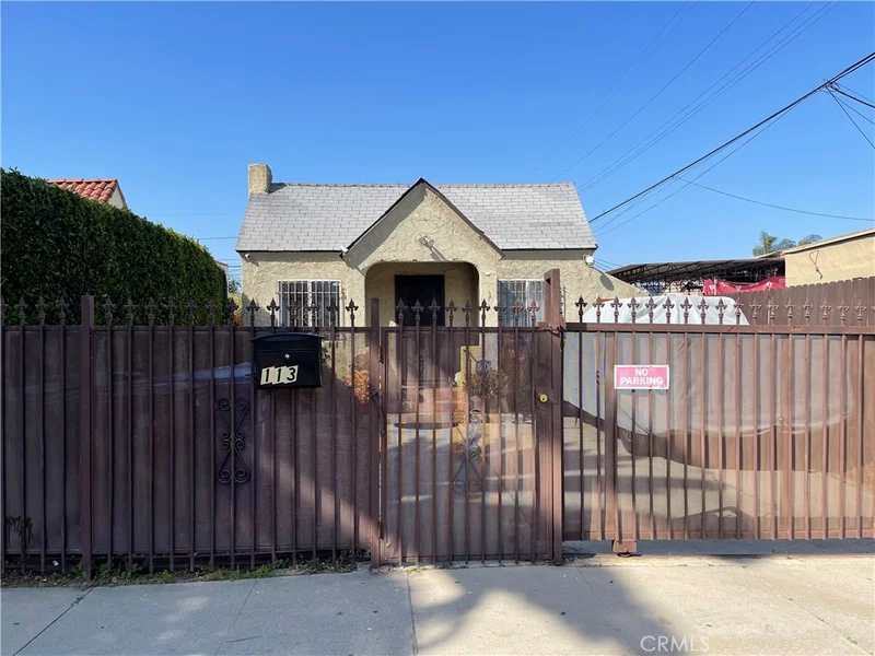 113 102nd, Los Angeles, CA 90003