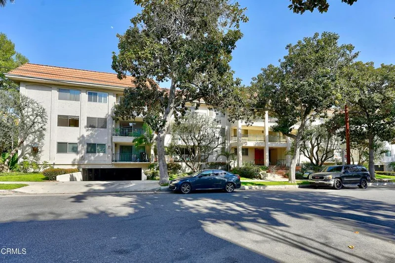 420 Madison #202, Pasadena, CA 91101