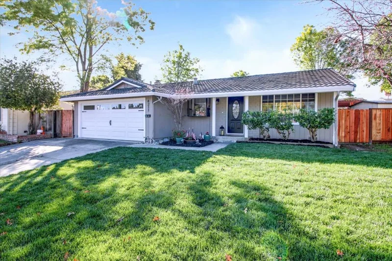 4211 Mountcastle, San Jose, CA 95136