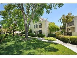 550 Shorebird #2201, Redwood City, CA 94065