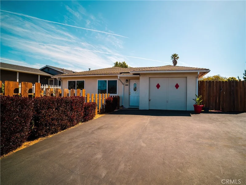 1860 9th, Los Osos, CA 93402