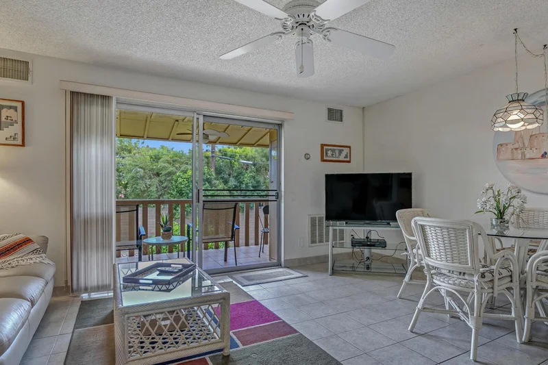 77805 California #A10, Palm Desert, CA 92211