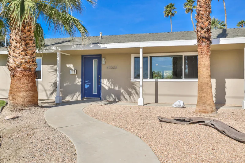43005 Warner, Palm Desert, CA 92211