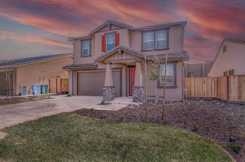 2941 Kern, Hollister, CA 95023