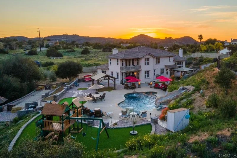 27221 Red Ironbark, Valley Center, CA 92082
