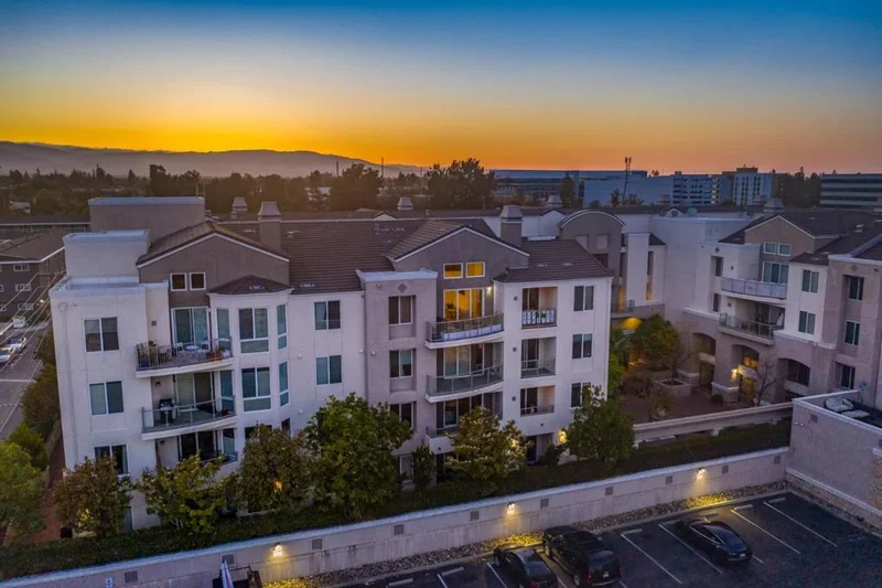 912 Campisi #414, Campbell, CA 95008