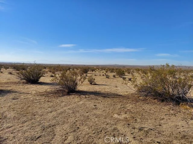13201 Glendower, Mojave, CA 93523