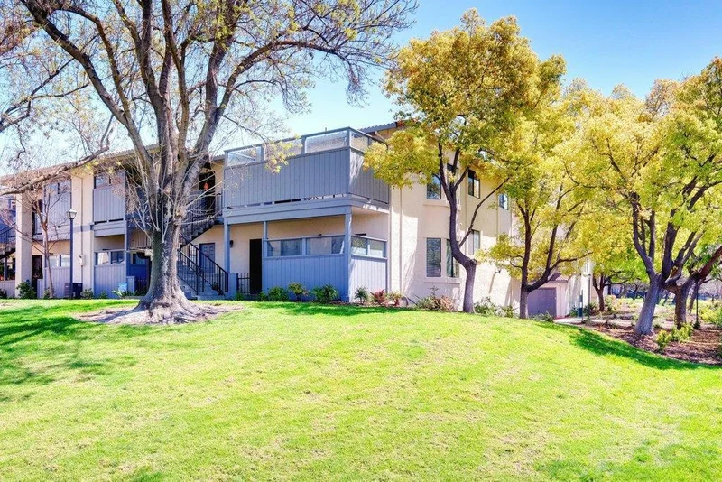 419 Kenbrook, San Jose, CA 95111