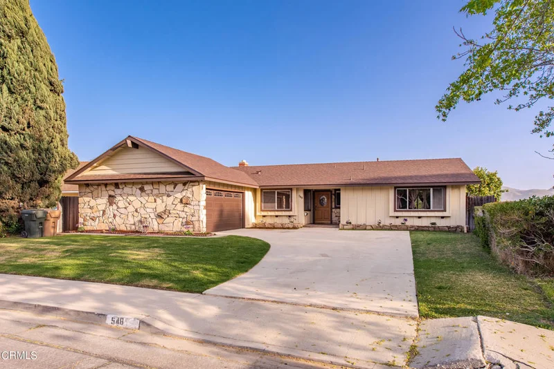 548 Richard, Santa Paula, CA 93060