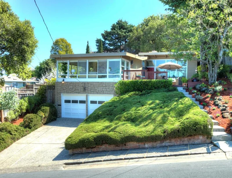 255 40th, San Mateo, CA 94403