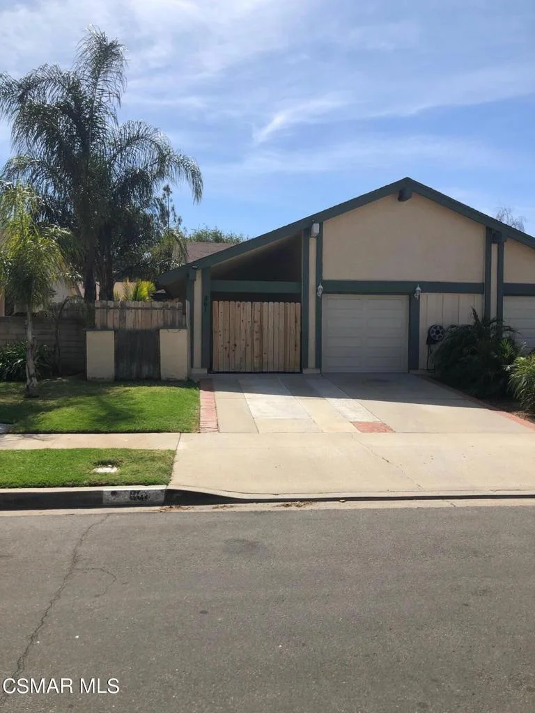 861 Vallejo, Simi Valley, CA 93065