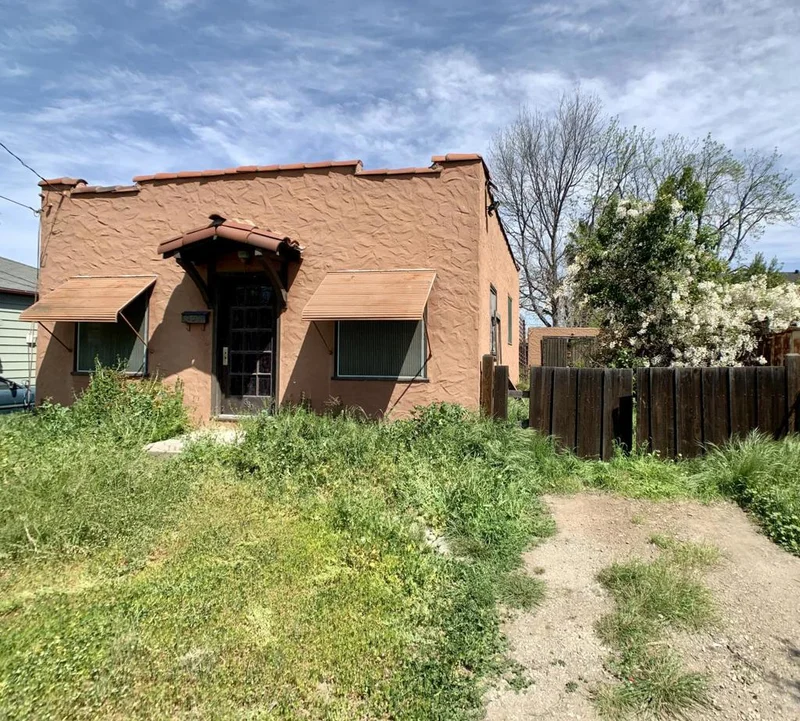 860 N. 16th, San Jose, CA 95112