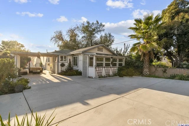 10235 Mount Gleason, Sunland, CA 91040