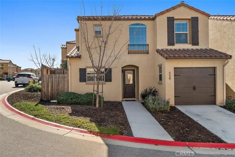 558 Playa Circle, Paso Robles, CA 93446