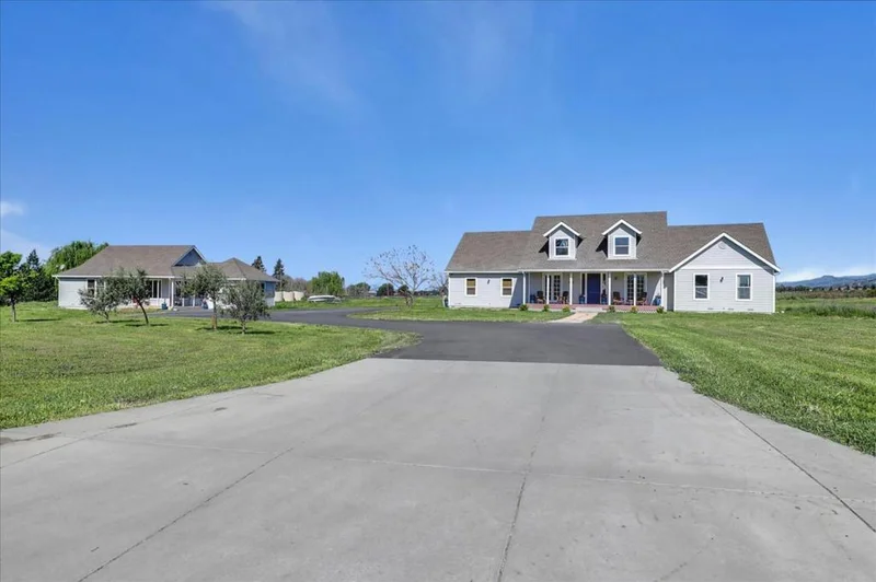 2735 Godfrey, Gilroy, CA 95020