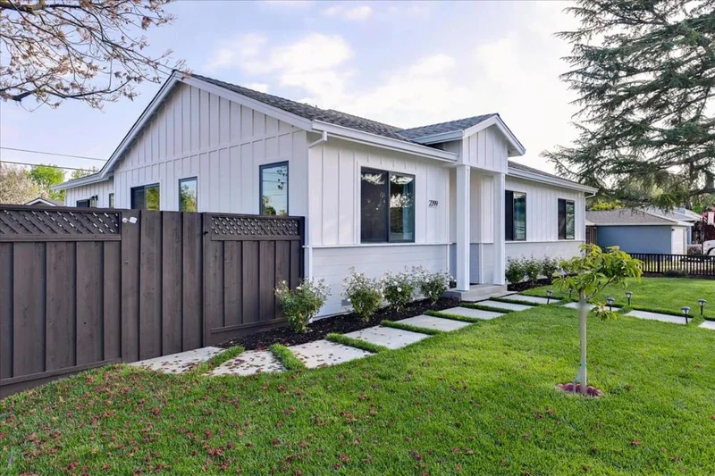 2299 Sunny Vista, San Jose, CA 95128