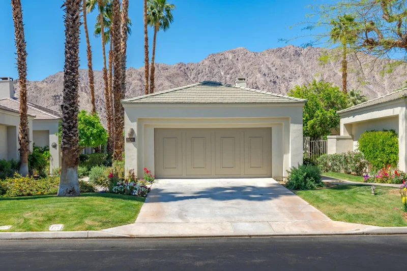 54745 Oakhill, La Quinta, CA 92253