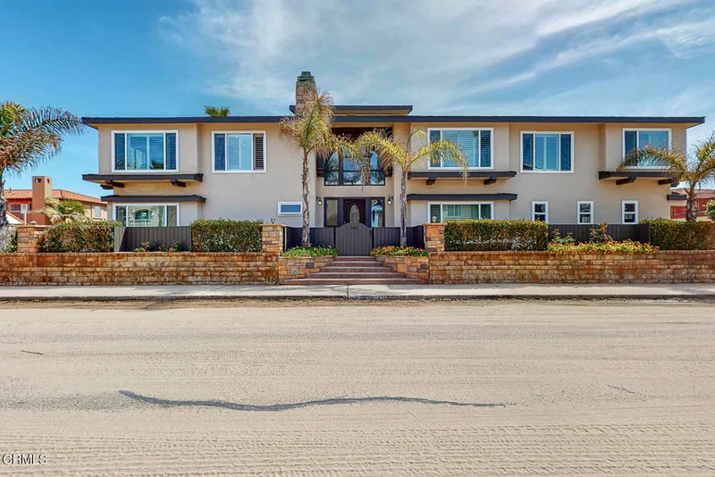 900 Mandalay Beach, Oxnard, CA 93035