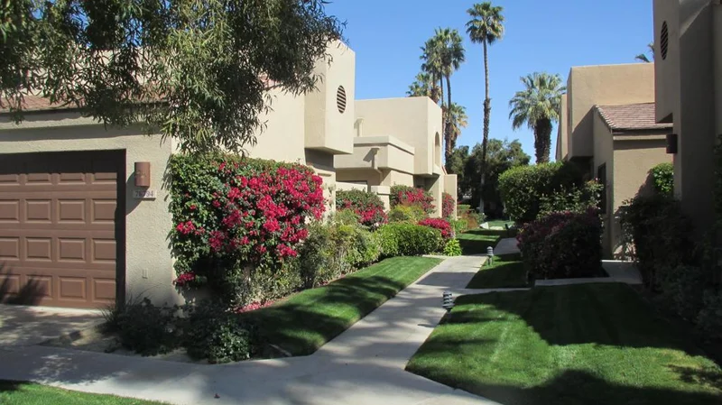76794 Chrysanthemum, Palm Desert, CA 92211