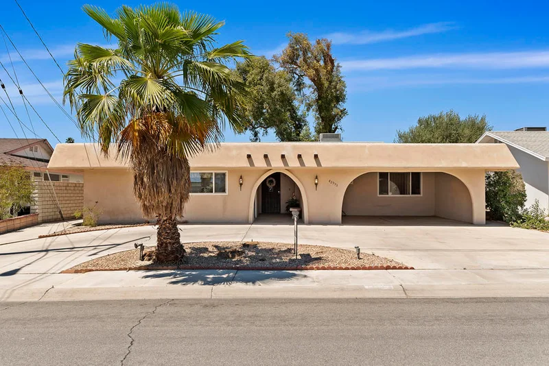 42995 Texas, Palm Desert, CA 92211
