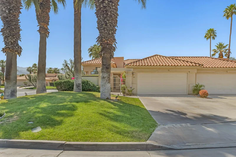 101 Brandigo, Palm Desert, CA 92211
