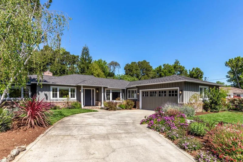 1126 Laureles, Los Altos, CA 94022