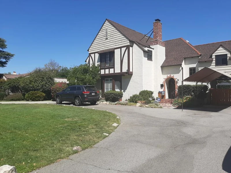 11219 Hortense St, North Hollywood, CA 91602